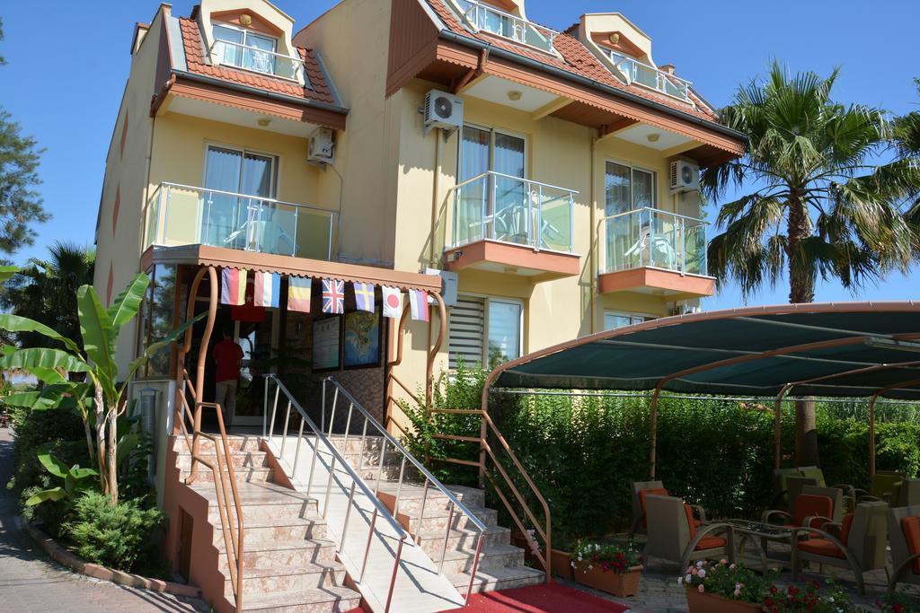 Yavuzhan Hotel Side Exteriér fotografie