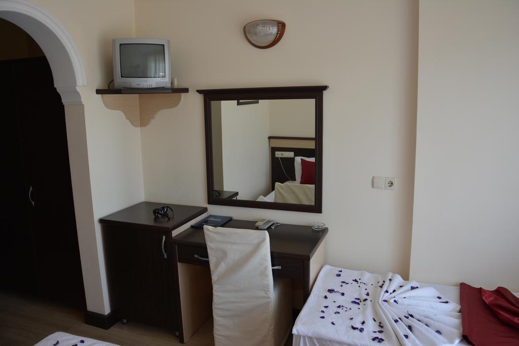 Yavuzhan Hotel Side Exteriér fotografie